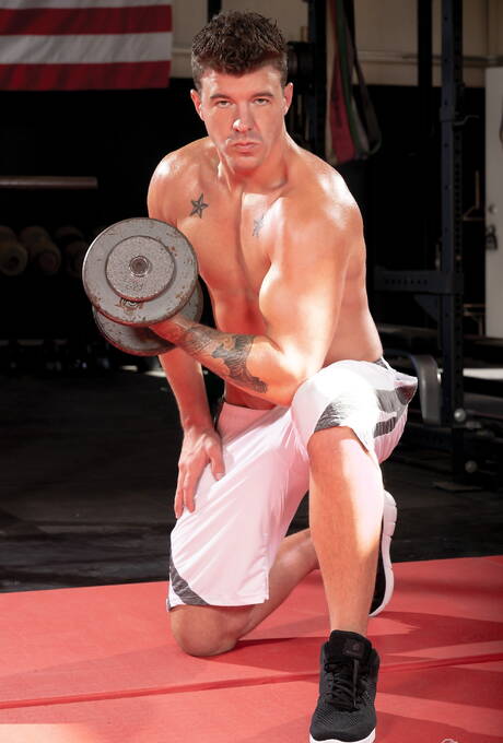 Zwei amerikanische Jungs, der Hengst Jj Knight und der Superhengst Grant Ryan, haben sich gegenseitig geknallt