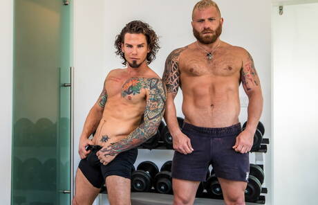 Attractive dude Archer Croft and gorgeous dude Riley Mitchell have a good sex