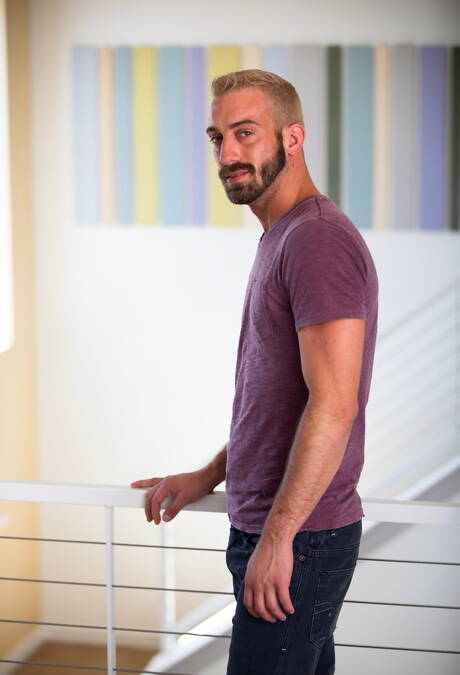 Icon Male: Zwei amerikanische Jungs, der bullige Roman Todd und der bullige Jett Rink, ficken den Arsch, nachdem sie einen Schwanz gelutscht haben