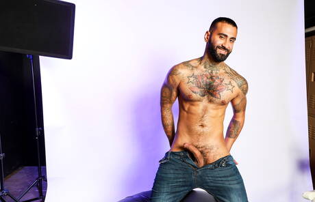 American otter Joe Parker and puerto rican beefcake Rikk York in hard anal sex