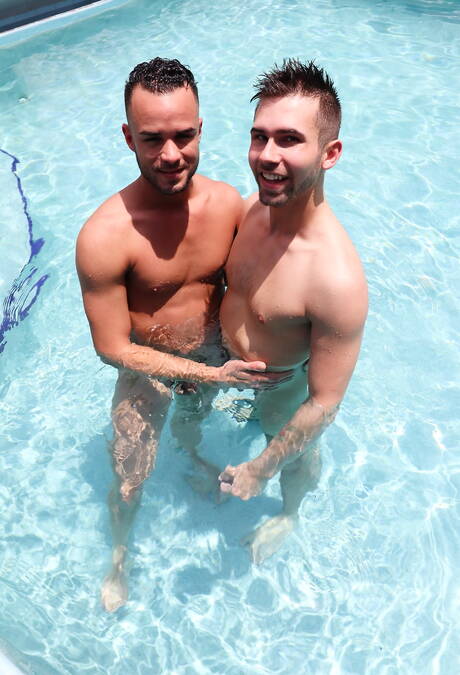 Latin muscular Javier Cruz and tough guy Mike Monroe sucking and screwing each other at pool