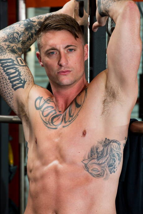 I ragazzi americani più sexy, il super stallone Dante Colle e il muscoloso Dane Stewart in un bollente sesso anale