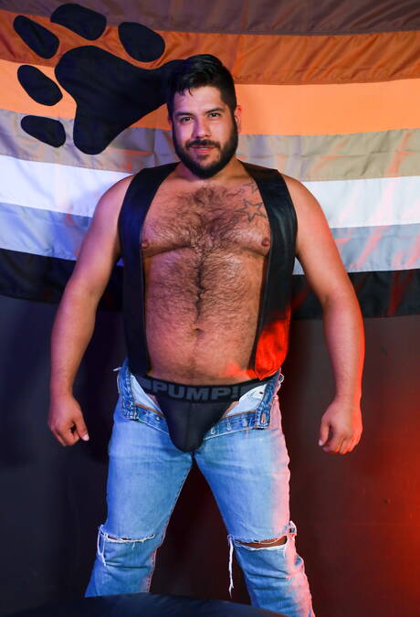 American mature bear Atlas Grant and  Lanz Adams banged each other