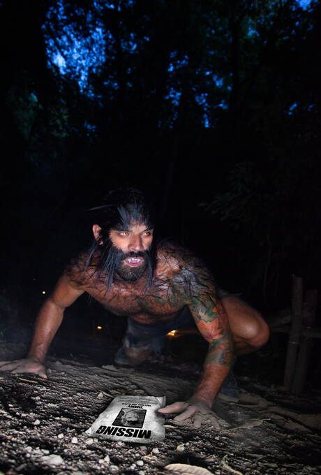 American superstud Brian Bonds and canadian hairy bear Drake Masters have a good oral sex in bath