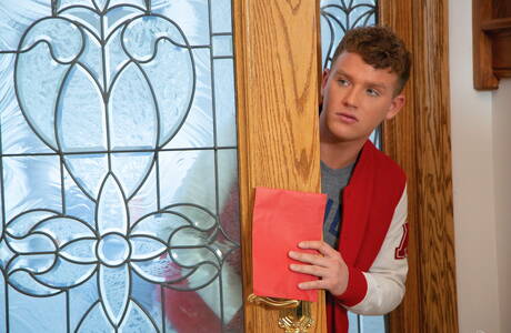 Horny buddies Brandon Wilde, Tyson Rush and Trevor Miller in threesome fisting action