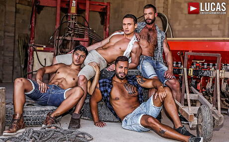 Alex, Bulrog, Ken Summers, Viktor bei einem heißen Fick