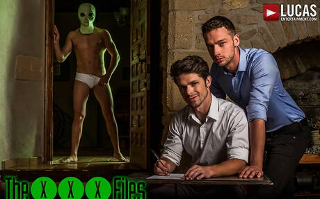 Die geilen Typen Bogdan Gromov, Damon Heart und Devin Franco haben einen guten Dreier-Sex