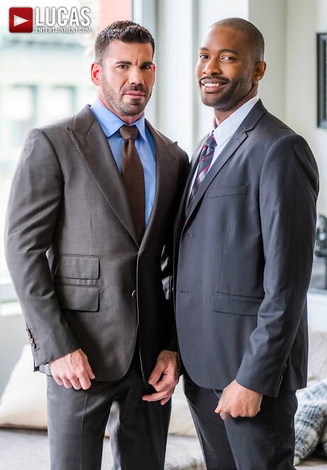 Lucas Entertainment: 著名美國人，強壯的比利桑托羅和肌肉發達的勞倫斯波特蘭在熱辣的跨種族肛交行動中