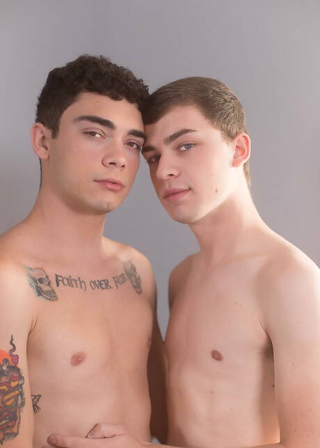 Helix Studios: Nice american boys young dude Collin Adams and beautiful boy Ashtin Bates fuck ass after sucking