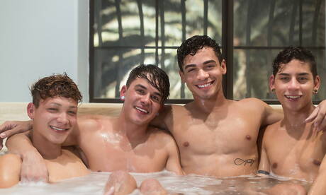 Helix Studios: Andy, Aiden, Ashton, Hayden having fun together in bath