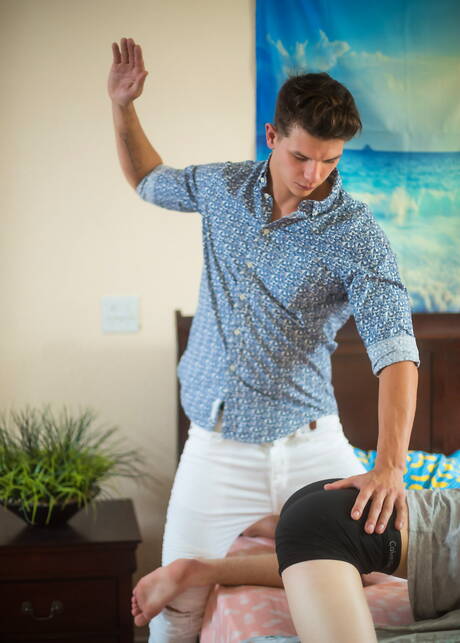 Helix Studios: Pretty american boys young boy Riley Finch and twink Johnny Hands in hard spanking