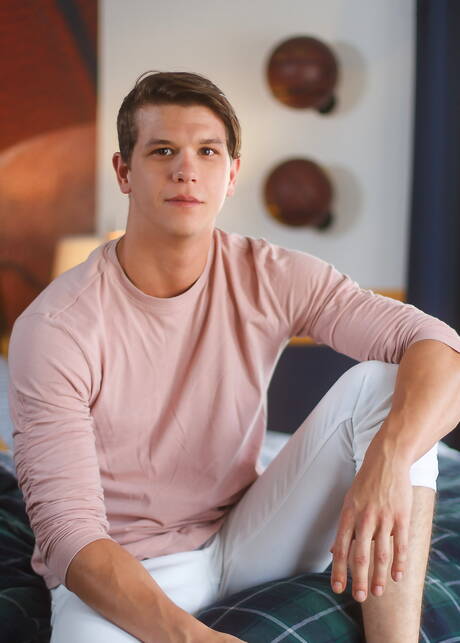 Helix Studios: American stars young boy Dylan Hayes and twink Johnny Hands make a love