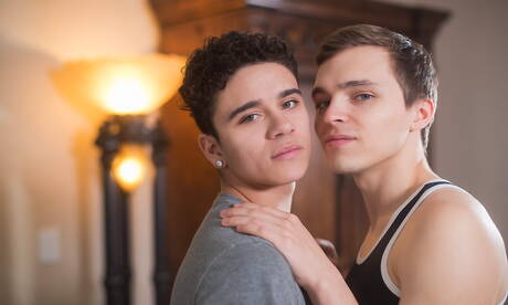 Hot american guys pretty boy Tristan Adler and twink Zach Letoa fuck after dick sucking