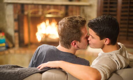 Famous americans, pretty boy Dylan Hayes and beautiful boy Micah West fuck ass after blowjob