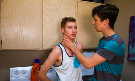 Helix Studios: Famous americans, hot twink Jared Scott and twink Julian Bell in butt spanking