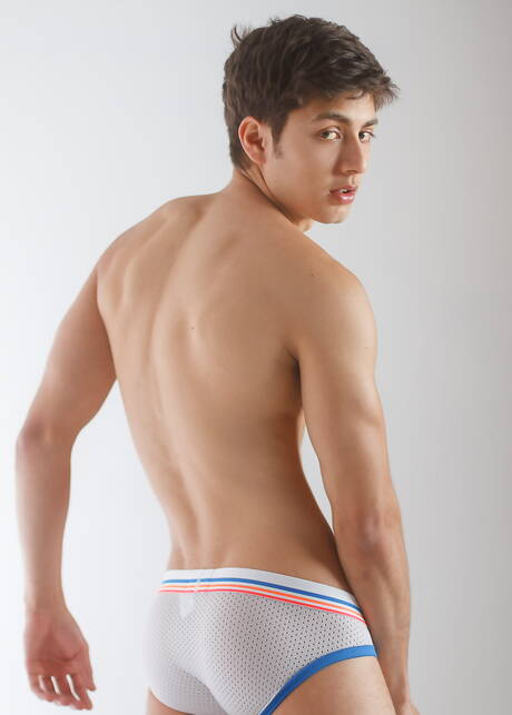 장난감으로 자위하는 미국 미남 앤젤 리베라