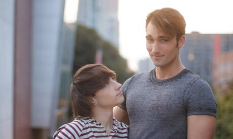 American pornstars young dude Cole Claire and hunk Luke Wilder in hot anal sex outdoor