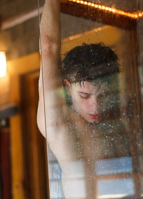 American twink Ryan Bailey jerk off his cock in shower