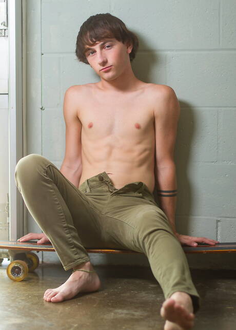 American young dude Cole Claire jack off with dildo outdoor