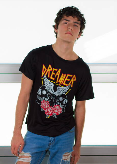 Helix Studios: Latin pretty boy Xavier Ryan masturbating