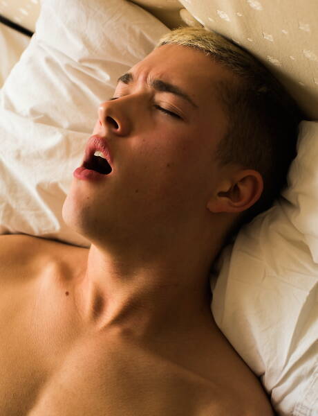 Blake Mitchell, Sean, Joey Mills, Corbin Colby, Landon Vega upadli w orgii