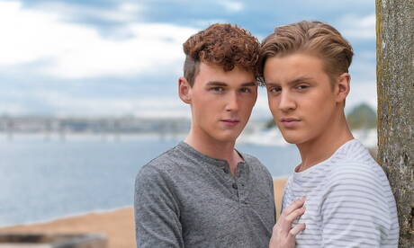 Hot american dudes young dude Wes Campbell and beautiful boy Hunter Graham have a good sex outside