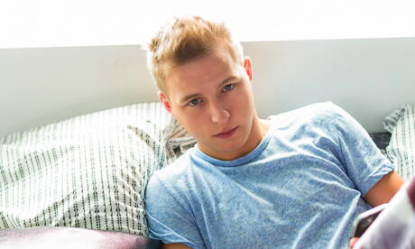 Sexy americans, young Noah White and hot twink Chandler Mason have a good sex