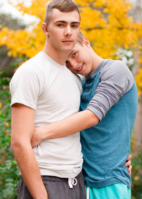 Nice american buddies twink Kody Knight and beautiful boy Noah White in hot homosexual scene outside