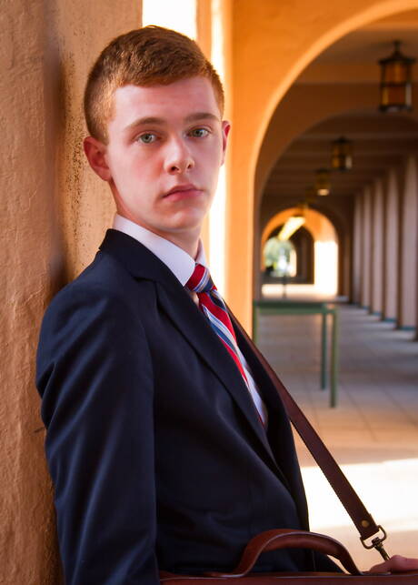 Helix Studios: American beautiful boy Luke Allen and stud Gavin Phillips have anal sex