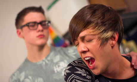 Deux américains, le beau Luke Allen et l