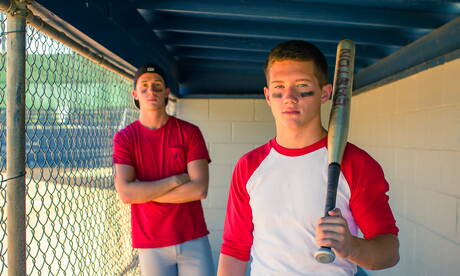 American pornstars beefy Tyler Hill and pretty boy Corbin Webber have a good anal sex outside