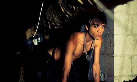 ナイスなダミアン・ウルフがチンポをしゃぶる