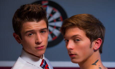 Les jeunes américains Evan Parker et Ryker Madison font l