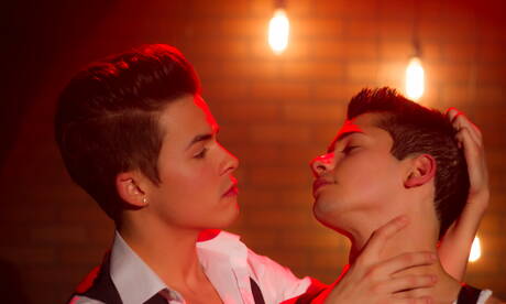 Two american dudes pretty boy Andy Taylor and pretty boy Liam Riley have a hot sex