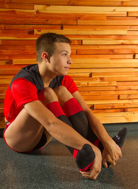 American young dude Jacob Dixon playing with dick