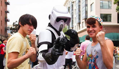 美國明星年輕帥哥安迪泰勒和帥哥馬修基丁在浴缸裡進行火熱的同性戀行為