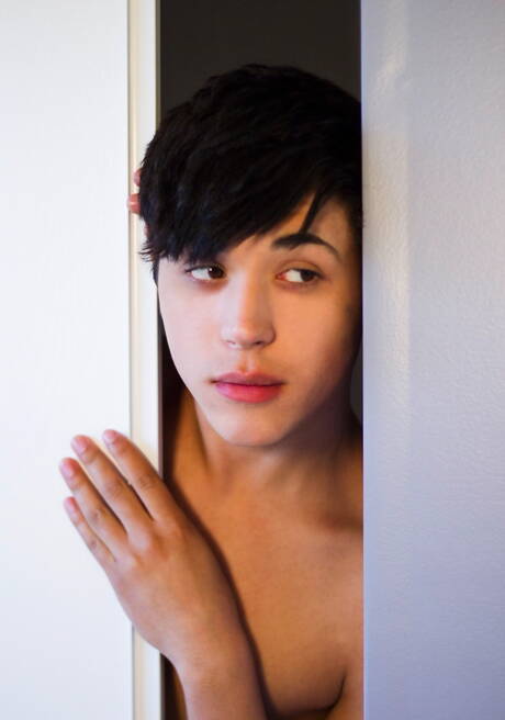 Helix Studios: Two american boys young Jordan Thomas and pretty boy Jamie Sanders in hot homosexual action