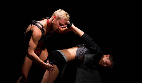 美國帥哥 Max Carter 和帥哥 Christian Rae 喜歡被支配