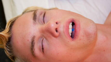 性感的 Seth Adams、Adam Scott 和 John Bryson 互相猛幹