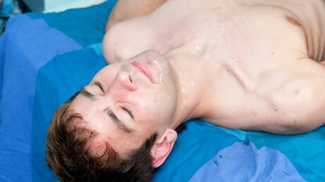 American pretty boy Keegan Adams and pretty boy Eric Kristians banged each other