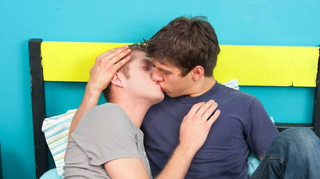 American young boy Kevin Kandy and hunky guy Bentley Owens in hot ass fuck action