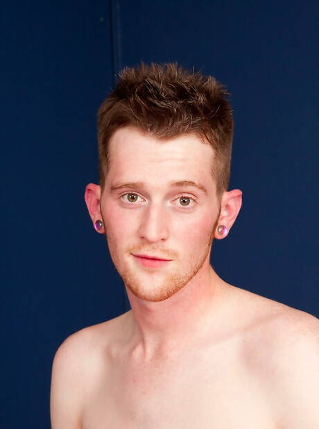 Pretty Brandon James playing with dick