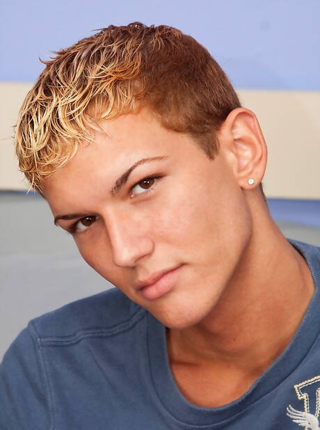 Twink Austin Tyler playing with cock