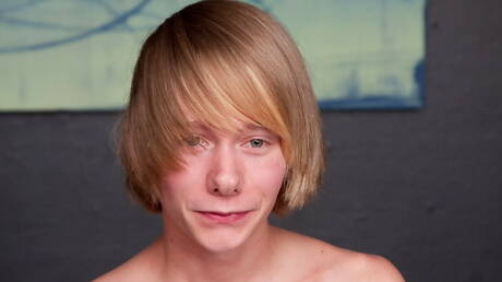 Knappe Amerikaanse jongens, de jonge Derrick Porter en de jonge Jacobey London houden van handjob