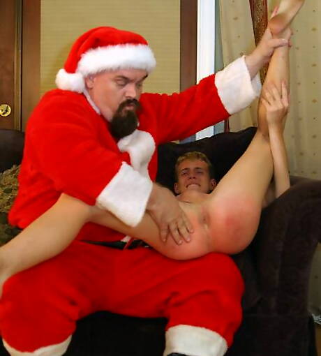 Helix Studios: Hot twink Tj Wood and american young Dustin Revees in spanking session