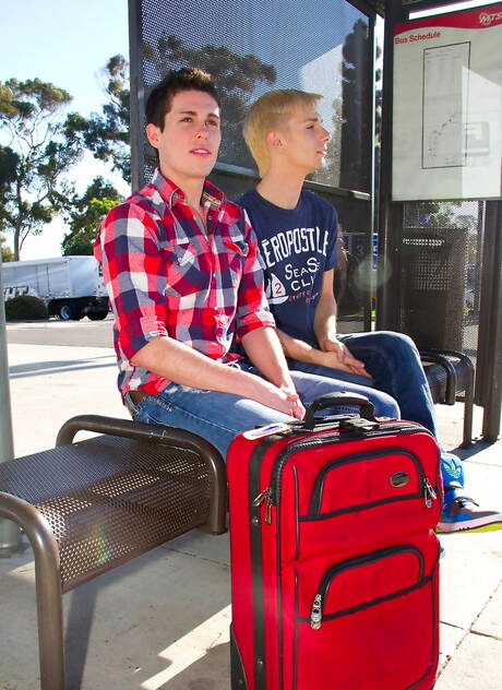 Helix Studios: American young boy Jacobey London and young boy Link Aaron fuck after dick sucking outdoor