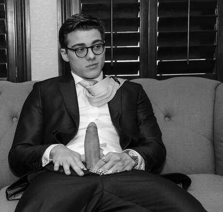 American beefy Blake Mitchell having a pleasure at pool