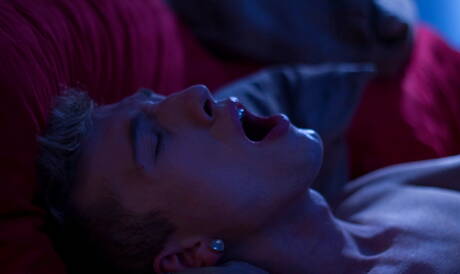 Les beaux garçons américains, le jeune garçon Kyle Ross et le jeune Tanner Sharp ont un bon sexe anal