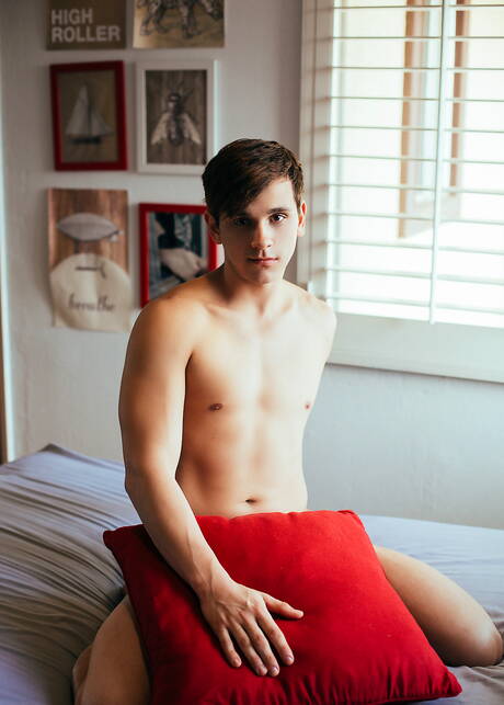 Helix Studios: American young boy Zac Stevens undressing and showing tight ass