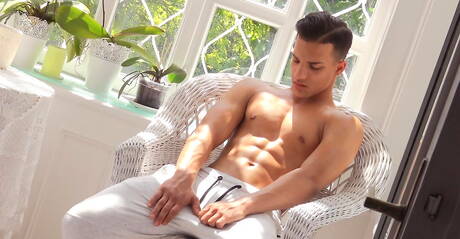 Latino bull Eros Mancini jack off his cock